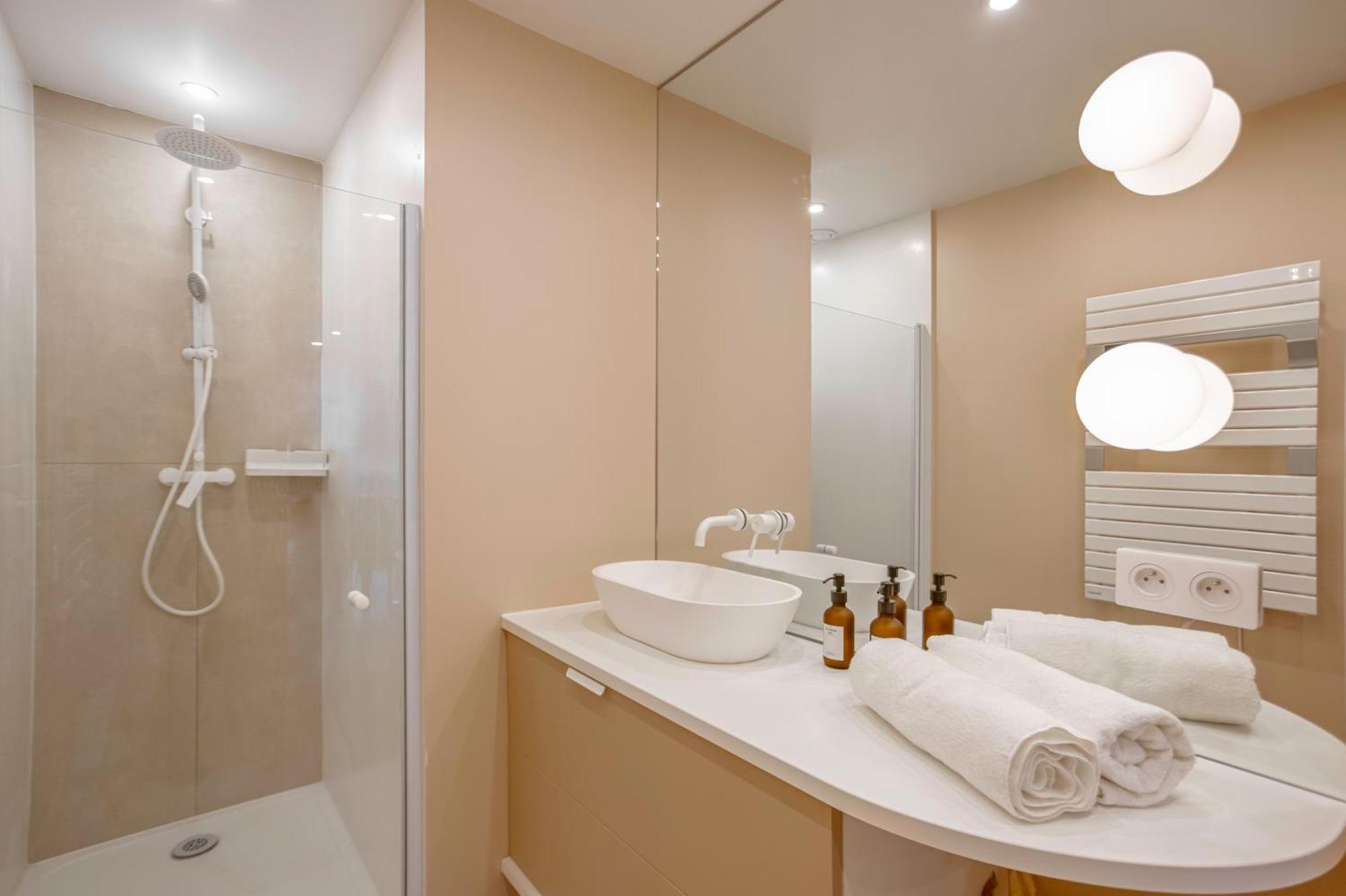 קאן Alma Florian Apartment 4 People With Terrace מראה חיצוני תמונה